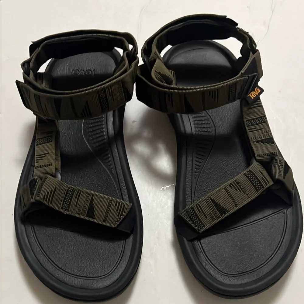 TEVA HURRICANE XLT CHARACTER DARK OLIVE GREEN STRAP HIKING SANDALS SIZE 9